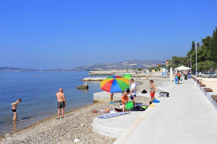 Apartman K&S Kastela Exterior photo